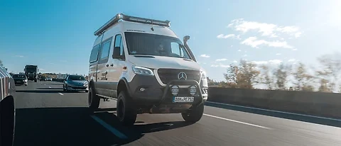 Rollout und Transport nach Spanien: Der Countdown läuft (Bild 1 von 8)